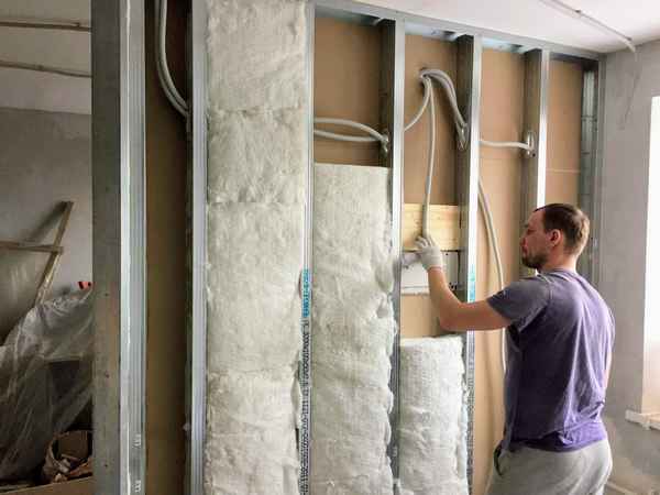 Как сделать звукоизоляцию и шумоизоляцию стен и перегородок в доме: Пошаговая инструкция+ Видео Как сделать звукоизоляцию и шумоизоляцию стен и перегородок в доме: Пошаговая инструкция+ Видео