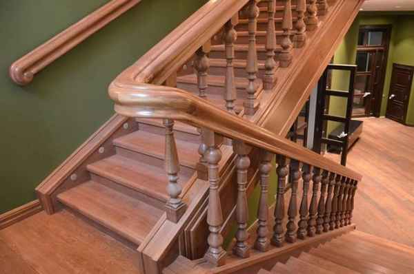 Особенности изготовления ступеней для лестниц из дуба, этапы работы Проектирование лестниц из массива дуба, изготовление ступеней, перил и балясин +Фото и Видео Особенности изготовления ступеней для лестниц из дуба, этапы работы Проектирование лестниц из массива дуба, изготовление ступеней, перил и балясин +Фото и Видео