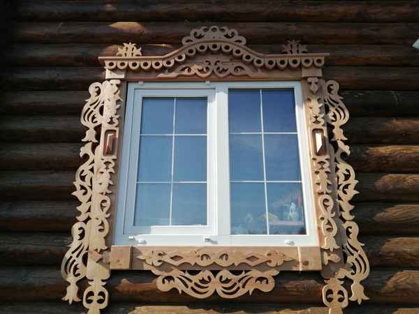 Как сделать резные наличники на окна в деревянном доме: Советы как правильно изготовить +Видео