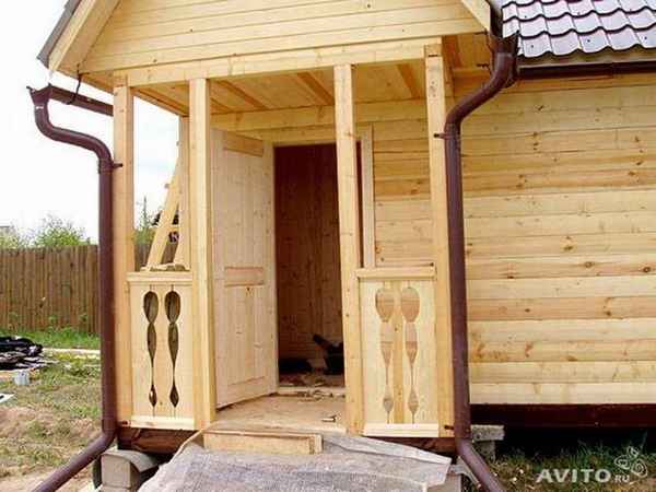 Крыльцо для бани своими руками на даче: Как сделать : варианты, фото с козырьком и без, быстро и красиво +Видео