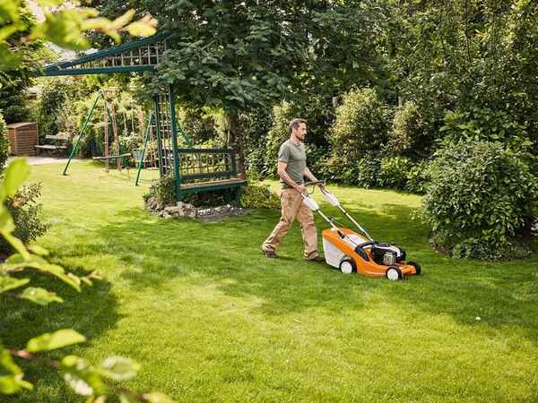 Газонокосилка – какую марку выбрать? ТОП-15 газонокосилок от лучших производителей +Фото и Видео