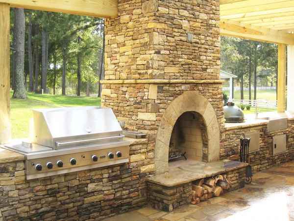 Каменные печи на дровах для загородных домов и дач: Технология строительства +Фото и Видео