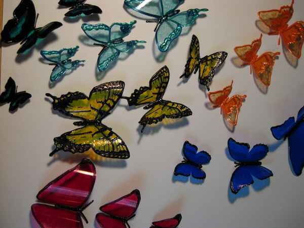 Изготовления бабочки из пластиковой бутылки своими руками: Применение +Фото и Видео