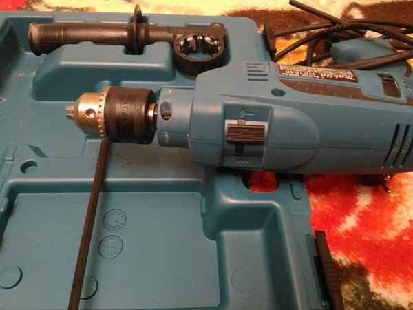 ТОП-14 лучших перфораторов Makita: рейтинг 2019 года больших аккумуляторных и сетевых устройств с пылecбирником, их хаpaктеристики