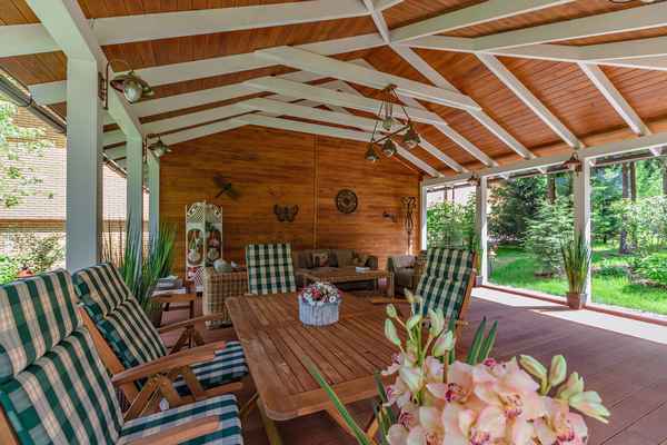 ТОП-7 идей отделки беседки^ Советы и Материалы +Фото,Видео примеры