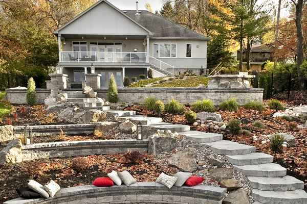 Проект дома на склоне с террасой: создаем ландшафтный дизайн склона +Видео