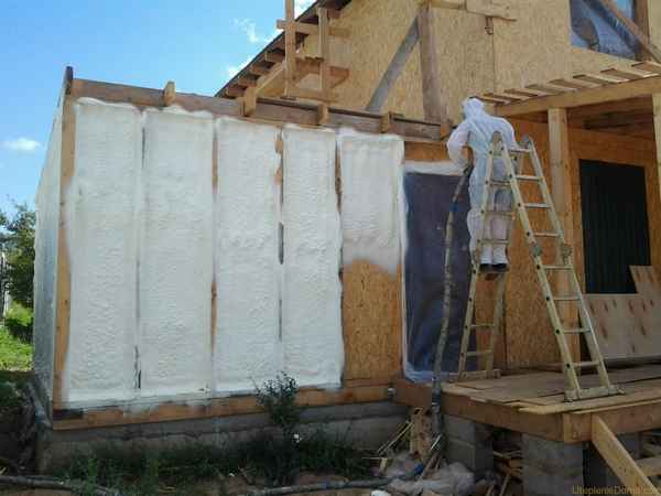 Как утеплять дом пенополиуретаном своими руками: Инструкция Плюсы и Минусы утепления +Видео