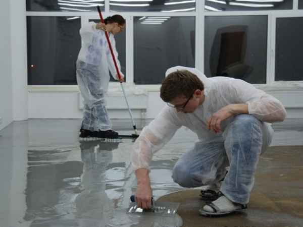 Самовыравнивающейся пол Геркулес: Технология нанесения и Преимущества +Фото и Видео