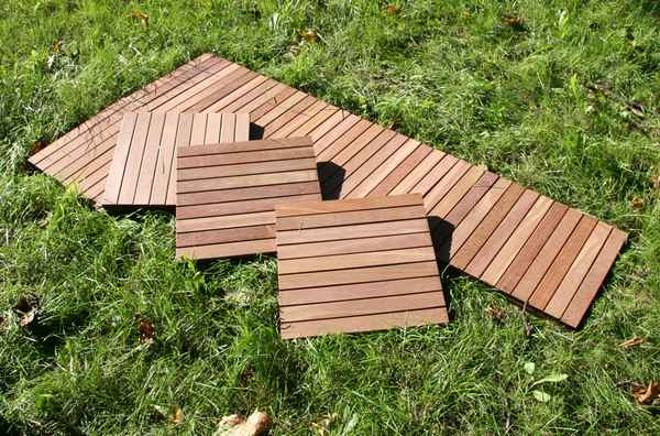 Какие деревянные дорожки можно сделать самому быстро и выгодно по цене: Инструкция +Видео