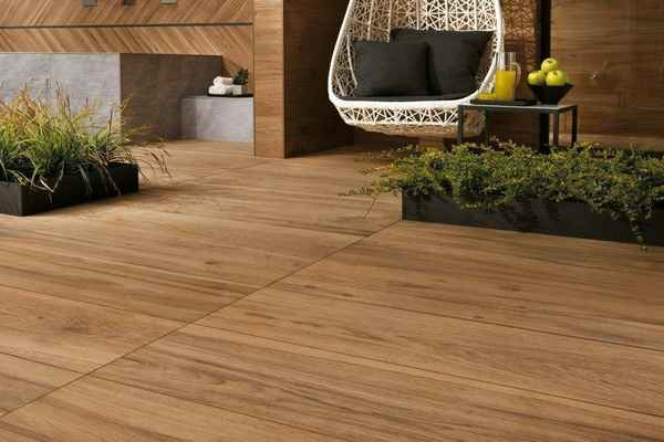 Керамогранит для пола под дерево в интерьере: Инструкция +Видео