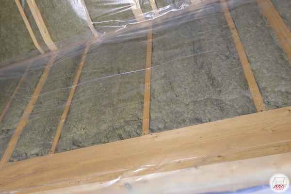 Как сделать гидроизоляцию каркасного дома своими руками полиэтиленовой пленкой для каркасных домов: Обзор +Видео