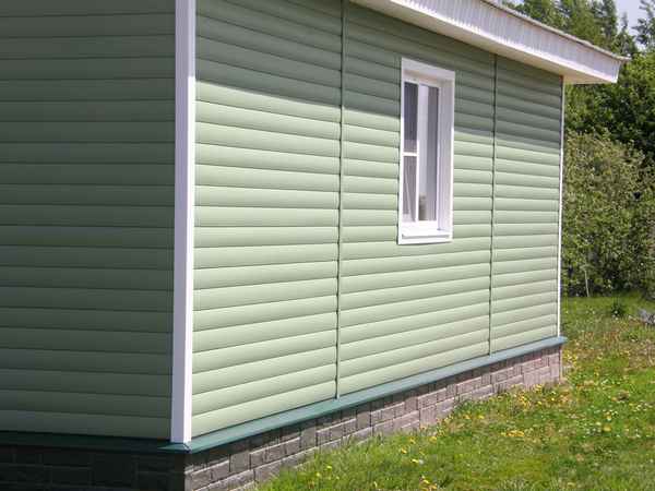 Какой сайдинг лучше - виниловый или деревянный и выбор качественного сайдинга для обшивки дома